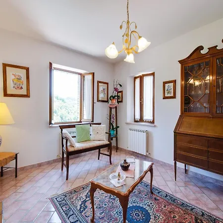 Pet-friendly With Pool Hébergement de vacances